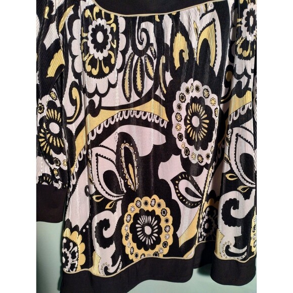 "Women's Retro Floral Print Top – Square Neck 3/4 Sleeve Blouse" - Picture 4 of 5